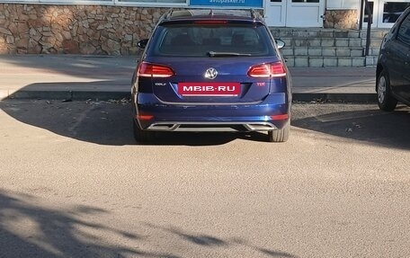 Volkswagen Golf VII, 2018 год, 1 495 000 рублей, 15 фотография