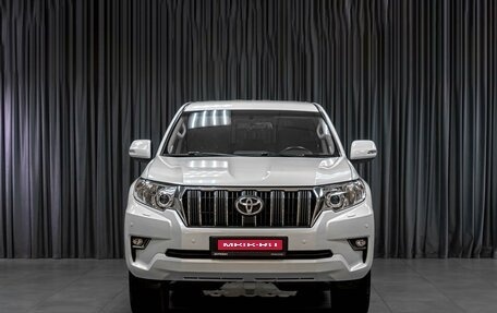 Toyota Land Cruiser Prado 150 рестайлинг 2, 2020 год, 4 499 000 рублей, 3 фотография