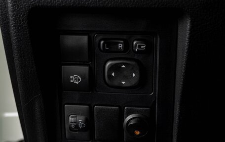 Toyota Land Cruiser Prado 150 рестайлинг 2, 2020 год, 4 499 000 рублей, 20 фотография
