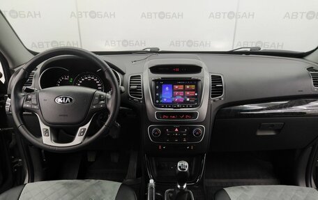 KIA Sorento II рестайлинг, 2019 год, 2 100 000 рублей, 28 фотография