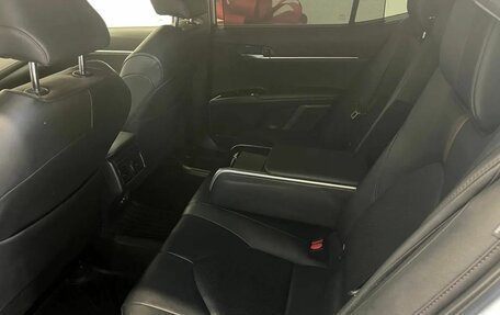 Toyota Camry, 2019 год, 2 850 000 рублей, 24 фотография