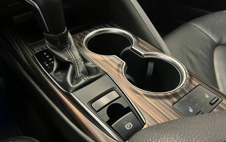 Toyota Camry, 2019 год, 2 850 000 рублей, 21 фотография