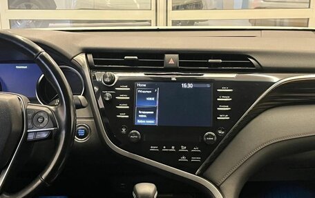 Toyota Camry, 2019 год, 2 850 000 рублей, 12 фотография