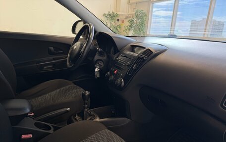 KIA cee'd I рестайлинг, 2008 год, 599 000 рублей, 9 фотография