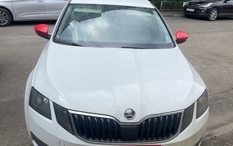 Skoda Octavia, 2019 год, 950 000 рублей, 4 фотография