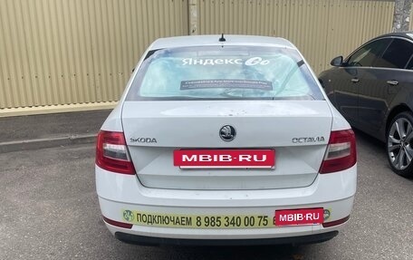 Skoda Octavia, 2019 год, 950 000 рублей, 2 фотография