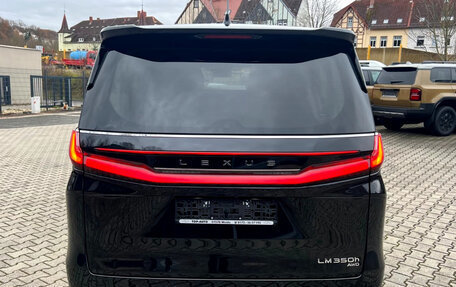 Lexus LM, 2026 год, 16 200 000 рублей, 4 фотография