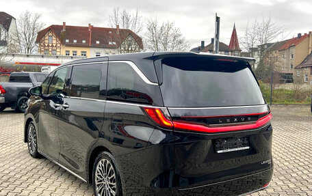 Lexus LM, 2026 год, 16 200 000 рублей, 3 фотография