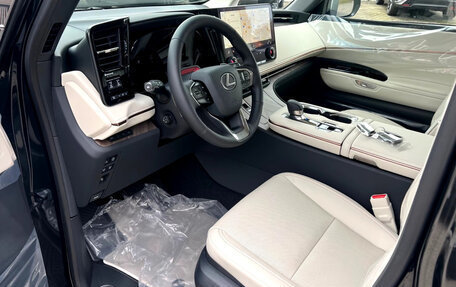 Lexus LM, 2026 год, 16 200 000 рублей, 31 фотография