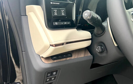 Lexus LM, 2026 год, 16 200 000 рублей, 27 фотография