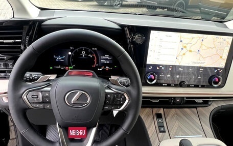 Lexus LM, 2026 год, 16 200 000 рублей, 25 фотография