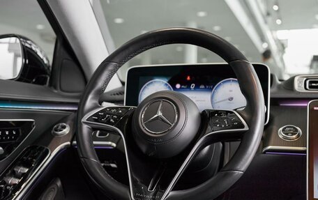 Mercedes-Benz Maybach S-Класс, 2021 год, 18 000 000 рублей, 13 фотография