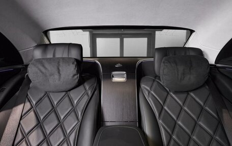 Mercedes-Benz Maybach S-Класс, 2021 год, 18 000 000 рублей, 22 фотография