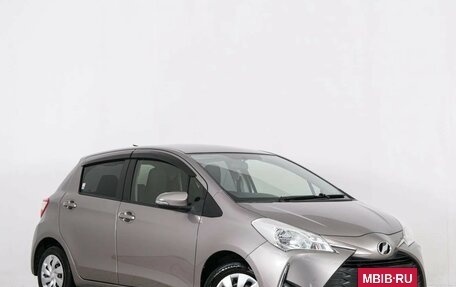 Toyota Vitz, 2018 год, 899 000 рублей, 4 фотография