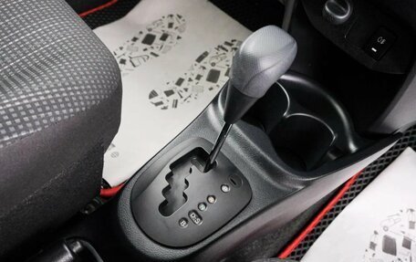 Toyota Vitz, 2018 год, 899 000 рублей, 17 фотография