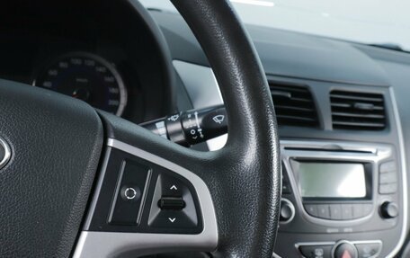 Hyundai Solaris II рестайлинг, 2012 год, 749 000 рублей, 12 фотография