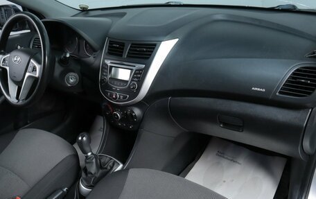 Hyundai Solaris II рестайлинг, 2012 год, 749 000 рублей, 16 фотография