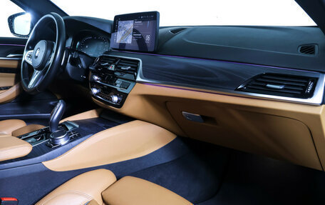 BMW 5 серия, 2021 год, 5 073 000 рублей, 10 фотография