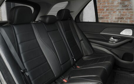 Mercedes-Benz GLE, 2019 год, 5 400 000 рублей, 34 фотография