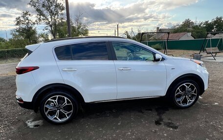KIA Sportage IV рестайлинг, 2021 год, 2 300 000 рублей, 5 фотография