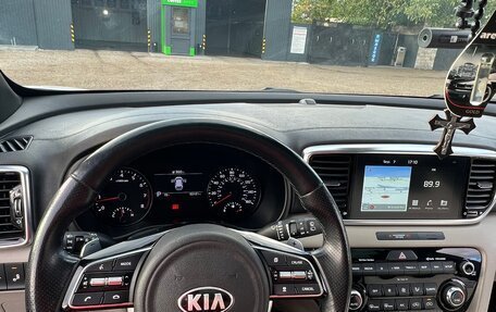KIA Sportage IV рестайлинг, 2021 год, 2 300 000 рублей, 18 фотография