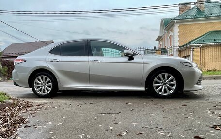 Toyota Camry, 2019 год, 2 000 000 рублей, 5 фотография