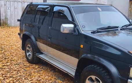 Nissan Terrano II рестайлинг, 1995 год, 1 150 000 рублей, 12 фотография