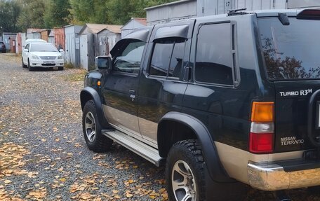 Nissan Terrano II рестайлинг, 1995 год, 1 150 000 рублей, 9 фотография