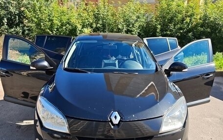 Renault Megane III, 2011 год, 640 000 рублей, 1 фотография