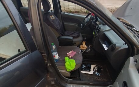 Renault Logan I, 2007 год, 210 000 рублей, 27 фотография