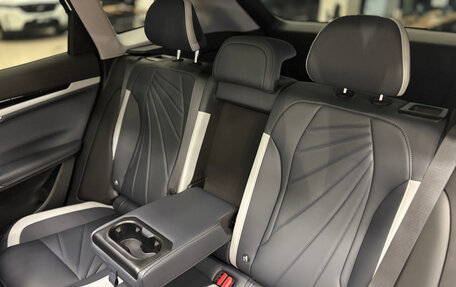 Geely Atlas, 2025 год, 3 512 990 рублей, 21 фотография