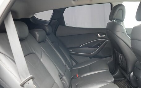 Hyundai Santa Fe III рестайлинг, 2015 год, 2 389 000 рублей, 21 фотография
