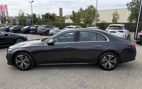 Mercedes-Benz E-Класс, 2025 год, 6 916 738 рублей, 3 фотография
