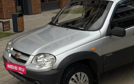 Chevrolet Niva I рестайлинг, 2010 год, 395 000 рублей, 8 фотография