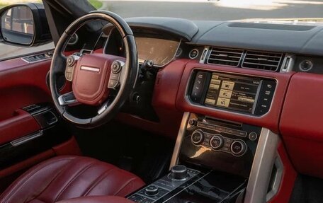 Land Rover Range Rover IV рестайлинг, 2014 год, 3 500 000 рублей, 21 фотография
