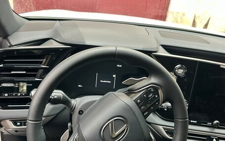 Lexus RX IV рестайлинг, 2025 год, 7 500 000 рублей, 5 фотография