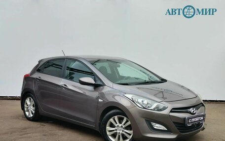 Hyundai i30 II рестайлинг, 2014 год, 940 000 рублей, 3 фотография