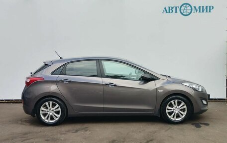 Hyundai i30 II рестайлинг, 2014 год, 940 000 рублей, 4 фотография