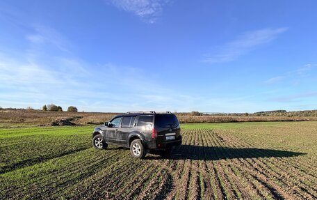 Nissan Pathfinder, 2007 год, 1 850 000 рублей, 23 фотография