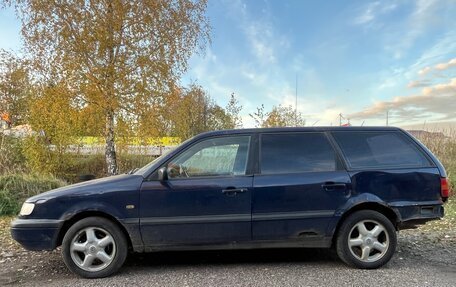 Volkswagen Passat B4, 1994 год, 300 000 рублей, 2 фотография
