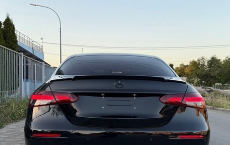 Mercedes-Benz E-Класс, 2021 год, 4 990 000 рублей, 5 фотография