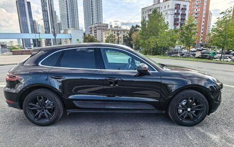 Porsche Macan I рестайлинг, 2015 год, 2 750 000 рублей, 3 фотография