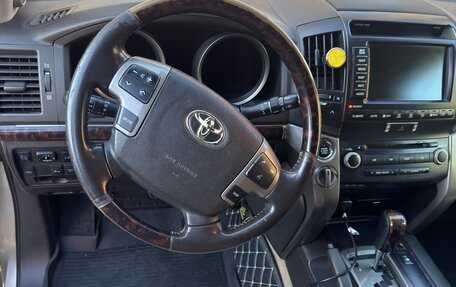Toyota Land Cruiser 200, 2008 год, 2 700 000 рублей, 13 фотография
