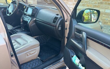 Toyota Land Cruiser 200, 2008 год, 2 700 000 рублей, 8 фотография