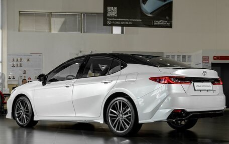 Toyota Camry, 2026 год, 4 650 000 рублей, 27 фотография