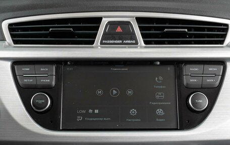 Geely Atlas I, 2018 год, 1 619 000 рублей, 18 фотография