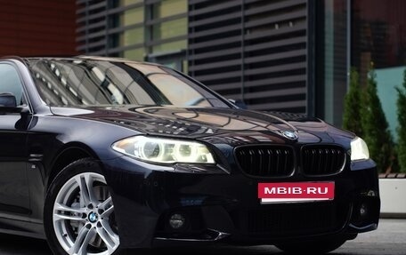 BMW 5 серия, 2016 год, 2 850 000 рублей, 3 фотография