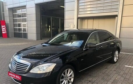Mercedes-Benz S-Класс, 2011 год, 1 300 000 рублей, 7 фотография