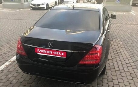 Mercedes-Benz S-Класс, 2011 год, 1 300 000 рублей, 6 фотография