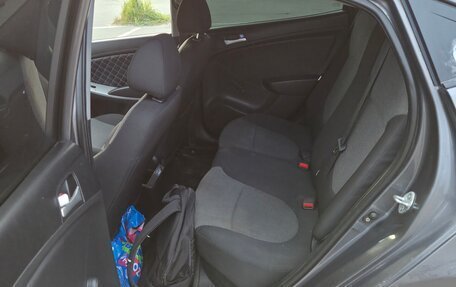Hyundai Solaris II рестайлинг, 2012 год, 700 000 рублей, 7 фотография
